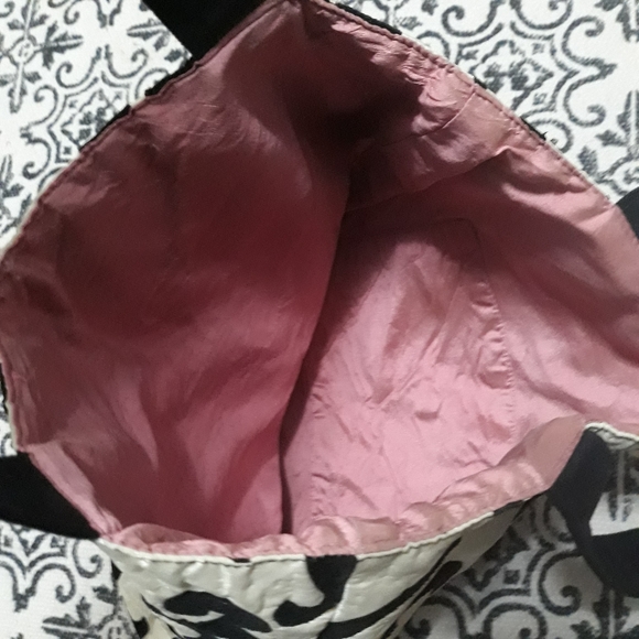 Wylee Randi Tote - Picture 2 of 4